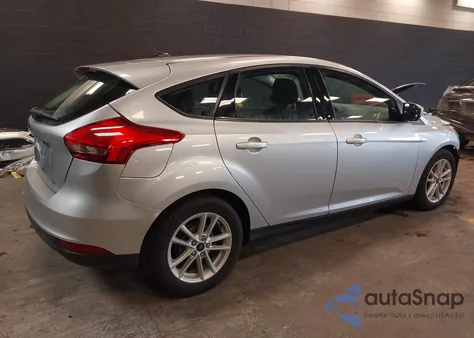 2018 Ford Focus Se из США, поврежденный, VIN 1FADP3K24JL254572